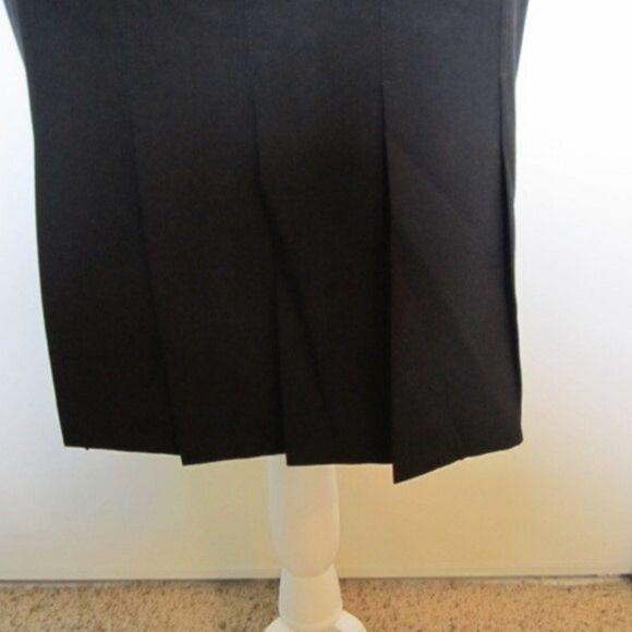 Banana Republic Skirt - Picture 5 of 7